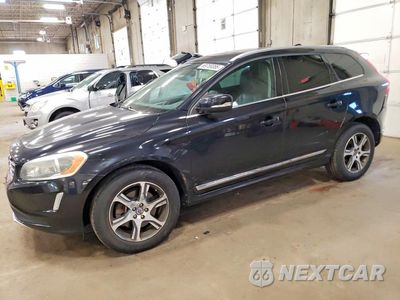 2015 VOLVO XC60 T6 PREMIER YV4902RK4F2674721 - główne zdjęcie licytacji z USA - miniatura