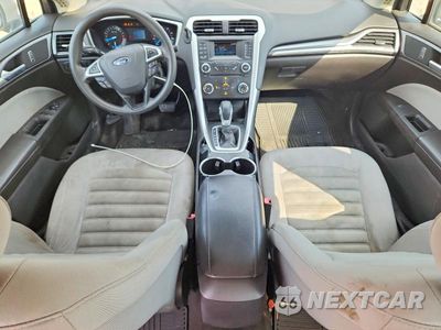 Zdjęcie 8 z 12 samochodu: 2014 FORD FUSION S VIN:3FA6P0G7XER394404 - miniatura
