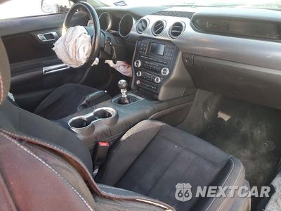 Zdjęcie 8 z 13 samochodu: 2018 FORD MUSTANG VIN:1FA6P8TH4J5163489 - miniatura