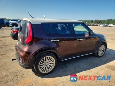 Trzecie zdjęcie samochodu z tyłu: 2017 KIA SOUL + VIN:KNDJP3A50H7484427 - miniatura