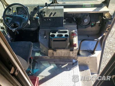 Zdjęcie 8 z 12 samochodu: 2020 FREIGHTLINER MT45G CHASSIS DELIVERY TRUCK VIN:4UZAC2EA3LCLZ7131 - miniatura