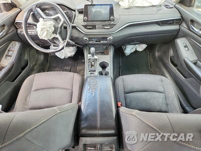 Zdjęcie 8 z 12 samochodu: 2019 NISSAN ALTIMA SV VIN:1N4BL4DV0KC215804 - miniatura