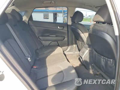 Zdjęcie 10 z 12 samochodu: 2016 KIA OPTIMA LX VIN:5XXGT4L32GG072247 - miniatura