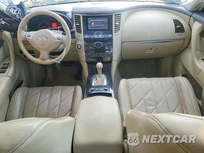 Zdjęcie 8 z 13 samochodu: 2010 INFINITI FX35 BASE VIN:JN8AS1MW7AM854193 - miniatura