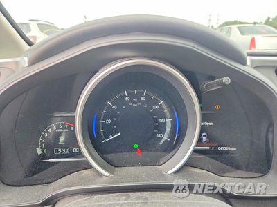 Zdjęcie 9 z 12 samochodu: 2018 HONDA FIT EX VIN:3HGGK5H93JM713807 - miniatura