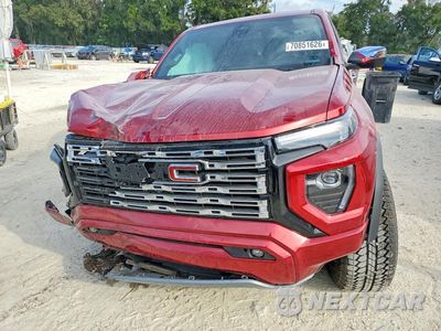 Piąte zdjęcie samochodu w środku: 2026 GMC CANYON DENALI VIN:1GTP2FEKXT1158320 - miniatura