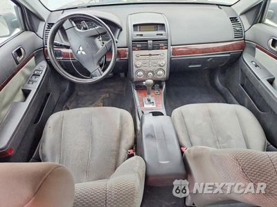 Zdjęcie 8 z 12 samochodu: 2009 MITSUBISHI GALANT ES VIN:4A3AB36F19E037518 - miniatura