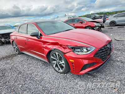 Czwarte zdjęcie samochodu z boku: 2021 HYUNDAI SONATA SEL PLUS VIN:5NPEJ4J2XMH089367 - miniatura