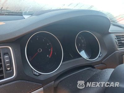 Zdjęcie 9 z 12 samochodu: 2018 VOLKSWAGEN JETTA S VIN:3VW2B7AJXJM244320 - miniatura