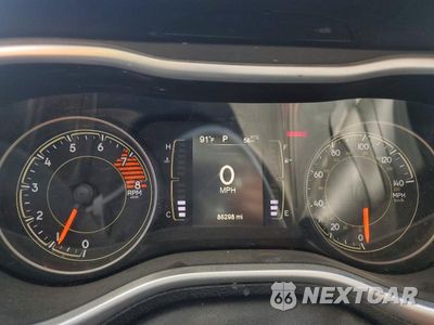 Zdjęcie 9 z 12 samochodu: 2018 JEEP CHEROKEE LATITUDE PLUS VIN:1C4PJMLX4JD506470 - miniatura