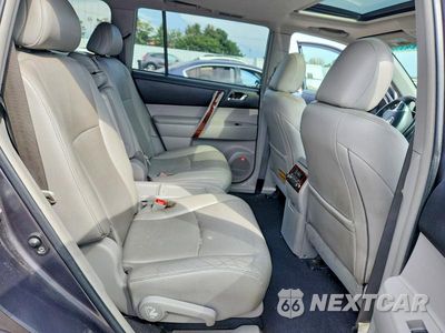 Zdjęcie 11 z 13 samochodu: 2012 TOYOTA HIGHLANDER LIMITED VIN:5TDDK3EH9CS118819 - miniatura
