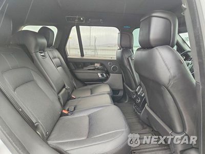 Zdjęcie 11 z 13 samochodu: 2021 LAND ROVER RANGE ROVER WESTMINSTER EDITION VIN:SALGS2SE6MA433988 - miniatura