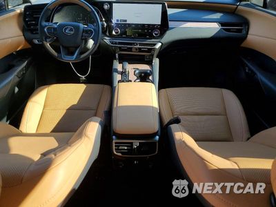 Zdjęcie 8 z 13 samochodu: 2025 LEXUS RX 350 PREMIUM VIN:JTJCHMAA7S2034090 - miniatura