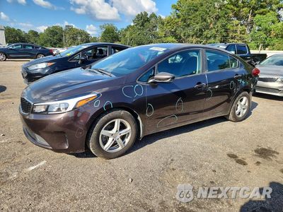 2017 KIA FORTE LX 3KPFL4A79HE152981 - główne zdjęcie licytacji z USA - miniatura