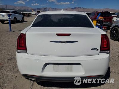 Zdjęcie 6 z 12 samochodu: 2019 CHRYSLER 300 S VIN:2C3CCABG9KH708089 - miniatura