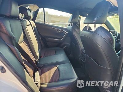 Zdjęcie 11 z 13 samochodu: 2022 TOYOTA RAV4 PRIME XSE VIN:JTMEB3FV6ND078903 - miniatura