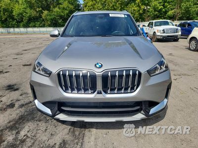 Piąte zdjęcie samochodu w środku: 2025 BMW X1 XDRIVE28I VIN:WBX73EF00S5374465 - miniatura