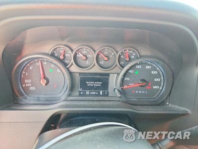 Zdjęcie 9 z 12 samochodu: 2023 CHEVROLET SILVERADO K1500 TRAIL BOSS CUSTOM VIN:3GCUDCED7PG222477 - miniatura
