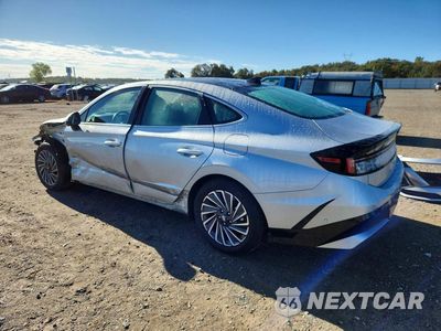 Drugie zdjęcie samochodu z przodu: 2026 HYUNDAI SONATA HYBRID LIMITED VIN:KMHL54JJ7TA152963 - miniatura