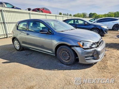Czwarte zdjęcie samochodu z boku: 2015 VOLKSWAGEN GOLF VIN:3VW817AU8FM024477 - miniatura