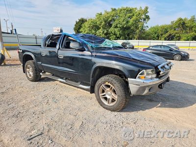 Czwarte zdjęcie samochodu z boku: 2004 DODGE DAKOTA QUAD SLT VIN:1D7HG48N34S691238 - miniatura