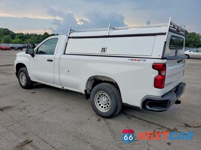 Drugie zdjęcie samochodu z przodu: 2021 CHEVROLET SILVERADO K1500 VIN:3GCNYAEH5MG184341 - miniatura