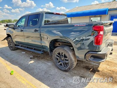 Drugie zdjęcie samochodu z przodu: 2025 CHEVROLET SILVERADO K1500 LT TRAIL BOSS VIN:3GCUKFED9SG297679 - miniatura
