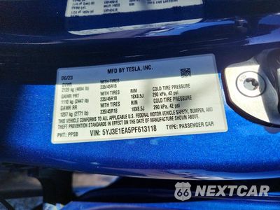 Zdjęcie 13 z 13 samochodu: 2023 TESLA MODEL 3 VIN:5YJ3E1EA5PF613118 - miniatura
