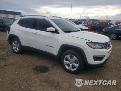 Czwarte zdjęcie samochodu z boku: 2018 JEEP COMPASS LATITUDE VIN:3C4NJDBB9JT349574 - miniatura