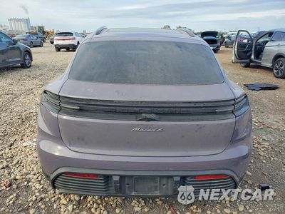 Zdjęcie 6 z 14 samochodu: 2024 PORSCHE MACAN 4 VIN:WP1AA2XA8RL003490 - miniatura