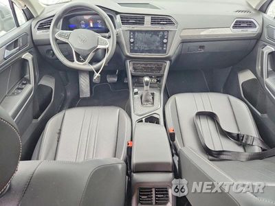 Zdjęcie 8 z 12 samochodu: 2023 VOLKSWAGEN TIGUAN SE VIN:3VV3B7AX2PM125781 - miniatura