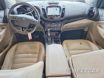 Zdjęcie 8 z 13 samochodu: 2017 FORD ESCAPE TITANIUM VIN:1FMCU0JD1HUC73287 - miniatura