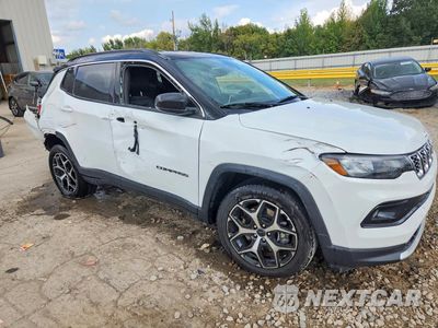 Czwarte zdjęcie samochodu z boku: 2025 JEEP COMPASS LIMITED VIN:3C4NJDCN4ST560871 - miniatura