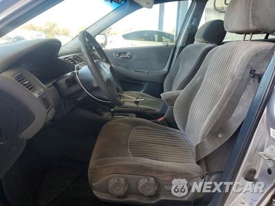 Zdjęcie 7 z 12 samochodu: 1998 HONDA ACCORD LX VIN:1HGCG5646WA077587 - miniatura