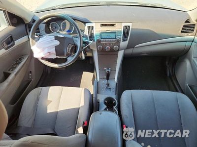 Zdjęcie 8 z 12 samochodu: 2010 HYUNDAI SONATA GLS VIN:5NPET4AC8AH639664 - miniatura