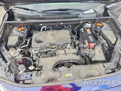 Zdjęcie 12 z 13 samochodu: 2020 TOYOTA RAV4 XLE PREMIUM VIN:JTMA1RFV8LD051753 - miniatura