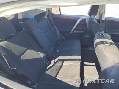 Zdjęcie 10 z 13 samochodu: 2017 TOYOTA RAV4 LE VIN:JTMZFREV8HJ701101 - miniatura