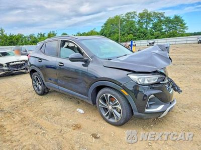 Czwarte zdjęcie samochodu z boku: 2020 BUICK ENCORE GX SELECT VIN:KL4MMDSL0LB107055 - miniatura