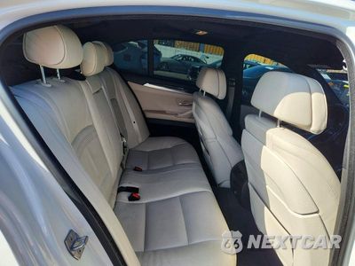 Zdjęcie 10 z 12 samochodu: 2016 BMW 535 I VIN:WBA5B1C50GG132431 - miniatura
