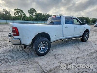 Trzecie zdjęcie samochodu z tyłu: 2021 RAM 3500 BIG HORN VIN:3C63RRHL7MG588106 - miniatura