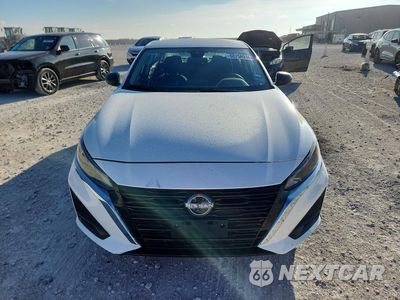 Piąte zdjęcie samochodu w środku: 2025 NISSAN ALTIMA SV VIN:1N4BL4DV4SN333522 - miniatura