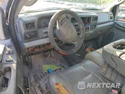 Zdjęcie 8 z 12 samochodu: 2004 FORD F250 SUPER DUTY VIN:1FTNX21L84EA34332 - miniatura