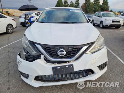 Piąte zdjęcie samochodu w środku: 2017 NISSAN SENTRA SV VIN:3N1AB7AP2HY398366 - miniatura