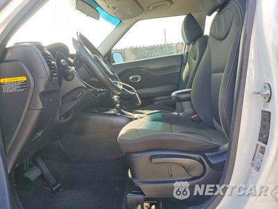Zdjęcie 7 z 14 samochodu: 2017 KIA SOUL BASE VIN:KNDJN2A21H7503394 - miniatura