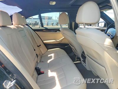 Zdjęcie 10 z 12 samochodu: 2018 BMW 530XE VIN:WBAJB1C55JB084377 - miniatura