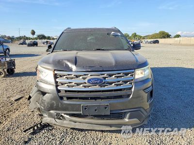 Piąte zdjęcie samochodu w środku: 2018 FORD EXPLORER XLT VIN:1FM5K7D80JGA32055 - miniatura