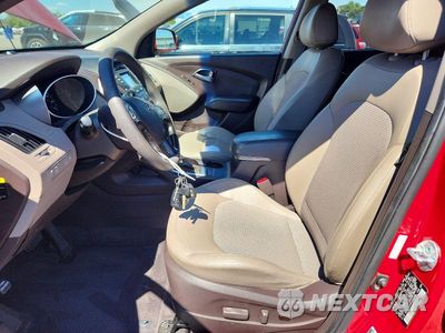 Zdjęcie 7 z 13 samochodu: 2015 HYUNDAI TUCSON GLS VIN:KM8JT3AF9FU102118 - miniatura