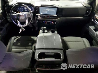 Zdjęcie 8 z 13 samochodu: 2024 GMC SIERRA K1500 ELEVATION VIN:3GTUUCEDXRG392335 - miniatura