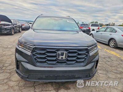 Piąte zdjęcie samochodu w środku: 2025 HONDA PILOT SPORT VIN:5FNYG1H31SB124043 - miniatura