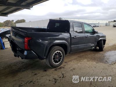 Trzecie zdjęcie samochodu z tyłu: 2024 TOYOTA TACOMA SR5 VIN:3TYLB5JN7RT006620 - miniatura